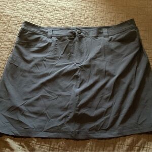 EDDIE‎ BAUER SKORT Size 16